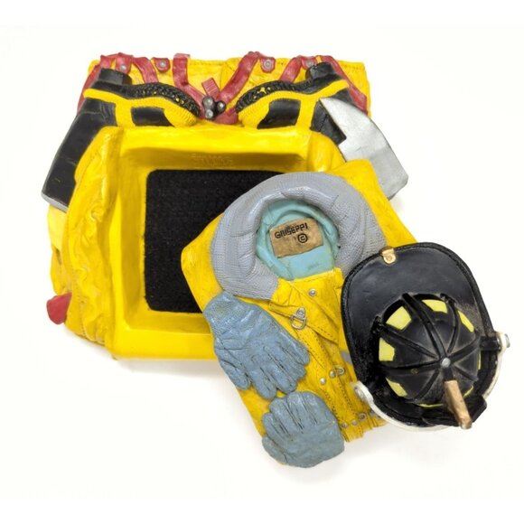 Giuseppi 2 Pc Fireman Uniform Resin Sculpture Opens To A Trinket Box 8x7x4 - Picture 1 of 14